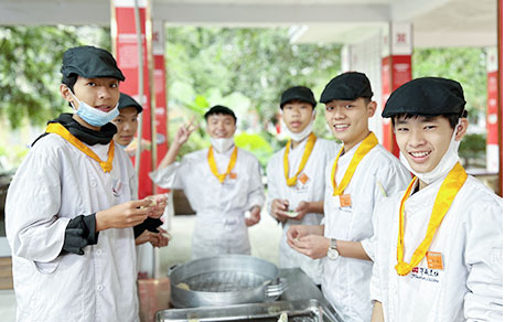 �V���A�όW(xu��)УУ�@����