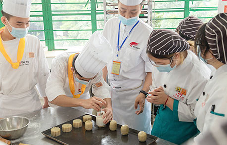 �V���A����W(xu��)УУ�@����