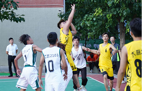 �A�����У�@����