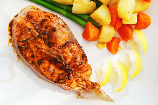 ��������~