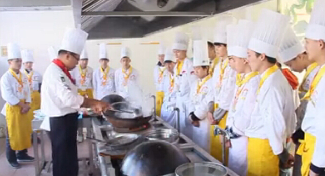 �����߰����ʾ��-ˮ����Ƭ