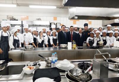 ��У�c̩������ϲ�W(xu��)Ժ����ΌW(xu��)�����(xi��ng)Ŀ