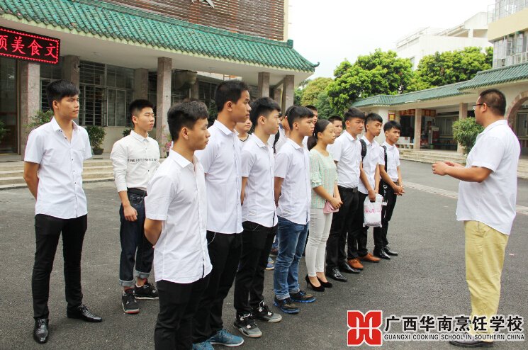 �V���A����W(xu��)У