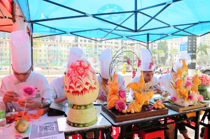 ���M(f��i)�ߙ�(qu��n)�������}���(d��ng)