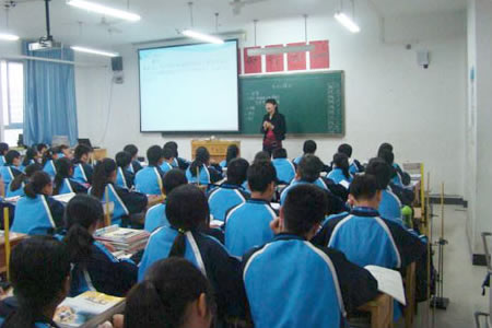 �V���A����W(xu��)У�پW(w��ng)