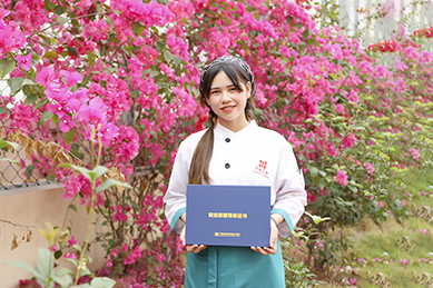 �N���W(xu��)У