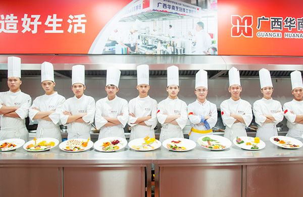 �ό����W(xu��)У����