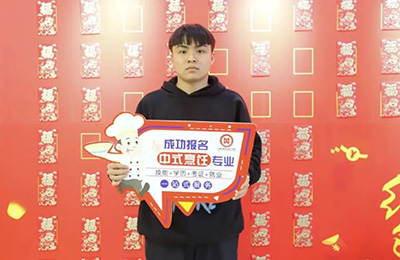 �ό�������W(xu��)У