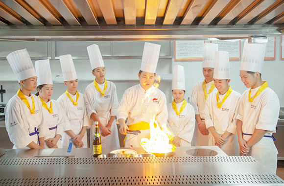 �ό�����W(xu��)У