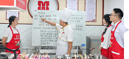 �_(k��i)�ꄓ(chu��ng)�I(y��)ָ��(d��o)���ͷ�