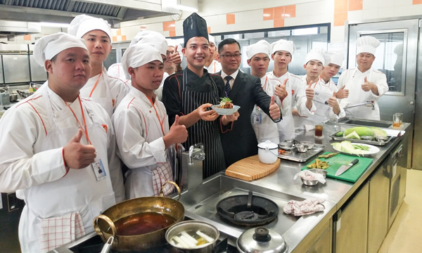 ̩��(gu��)�ΌW(xu��)��(b��o)��